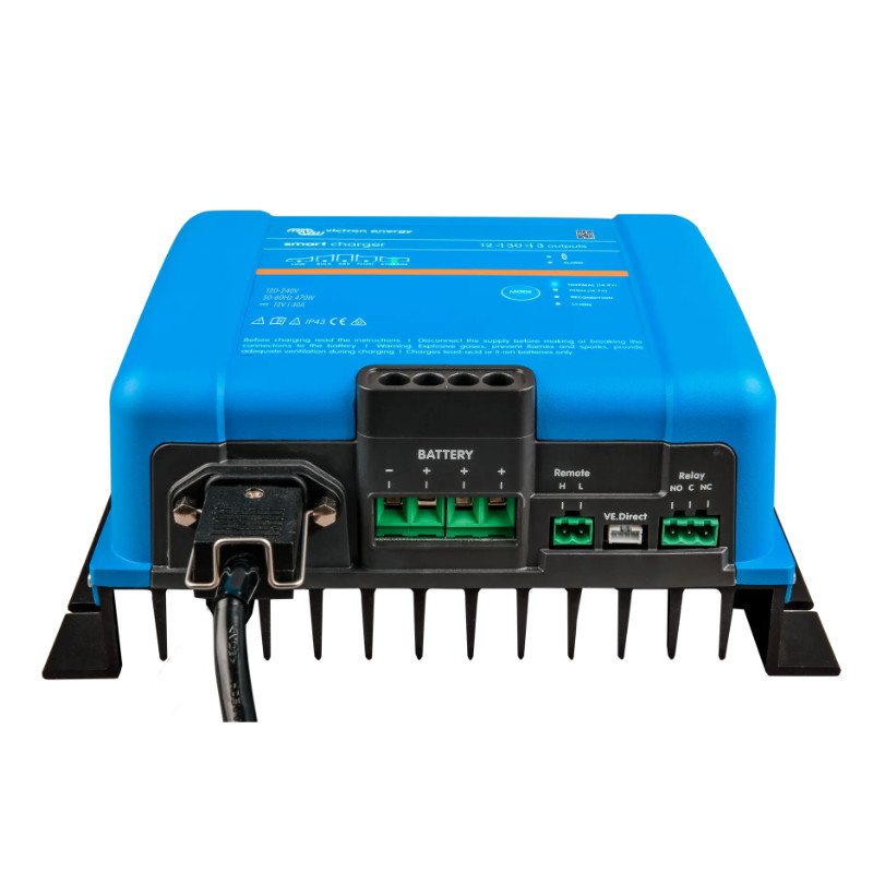 Obrazek produktu Smart IP43 Charger 12/30 (3) 120/240V (SKU: 3997) importowany z CSV (SunTrack)