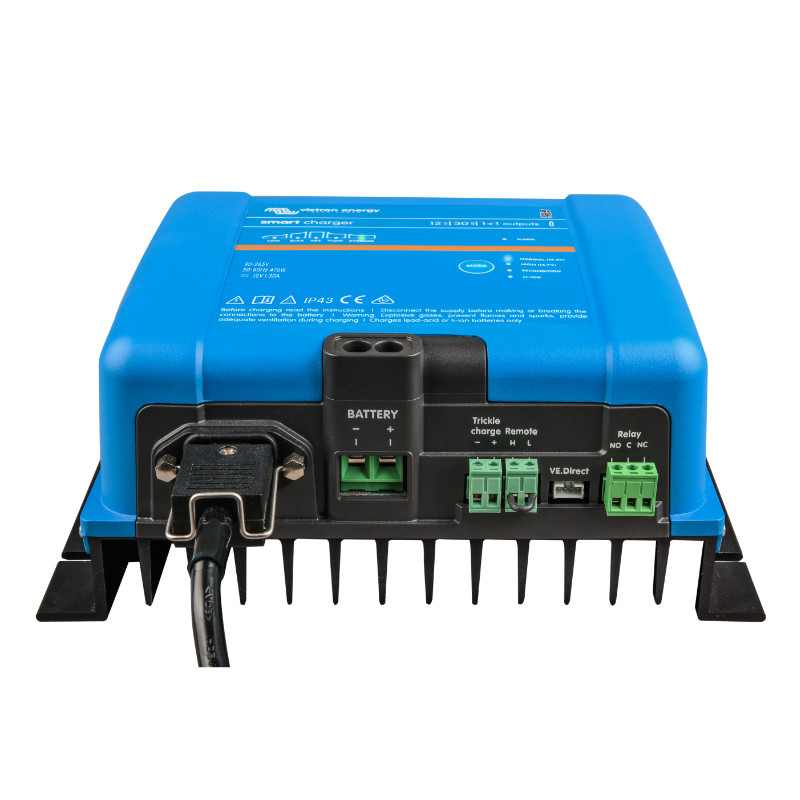 Obrazek produktu Phoenix Smart IP43 Charger 12/30 (1+1) (SKU: 2817) importowany z CSV (SunTrack)